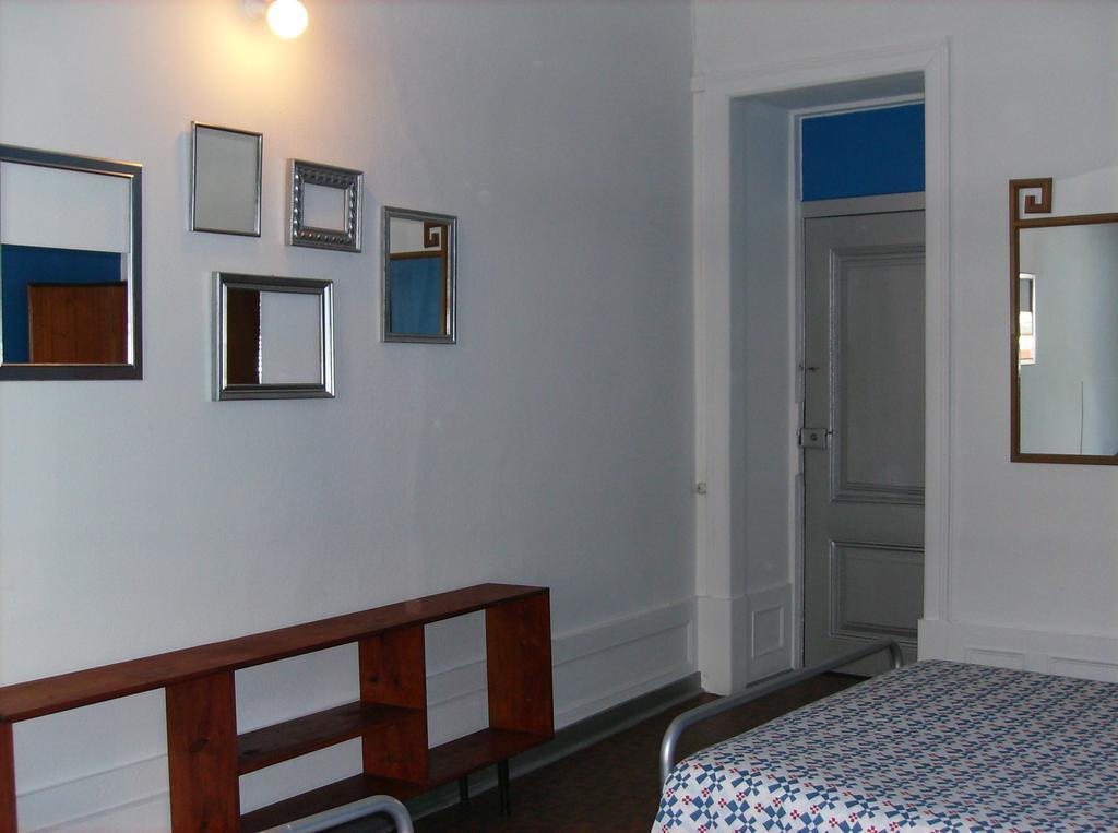 Dias E Dominguez Pansiyon Lisboa Oda fotoğraf